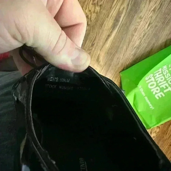 Giorgio Brutini men’s Formal Derbys - Picture 4 of 4